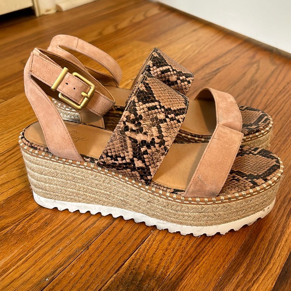 Platform wedge sandals